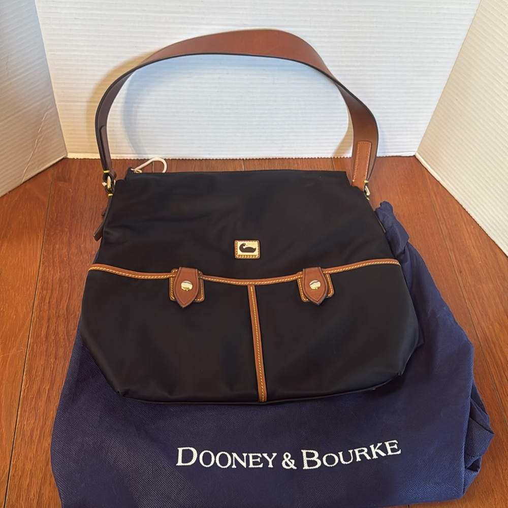 Dooney & Bourke Wayfarer Sac slouchy hobo shoulder bag purse nylon & leather